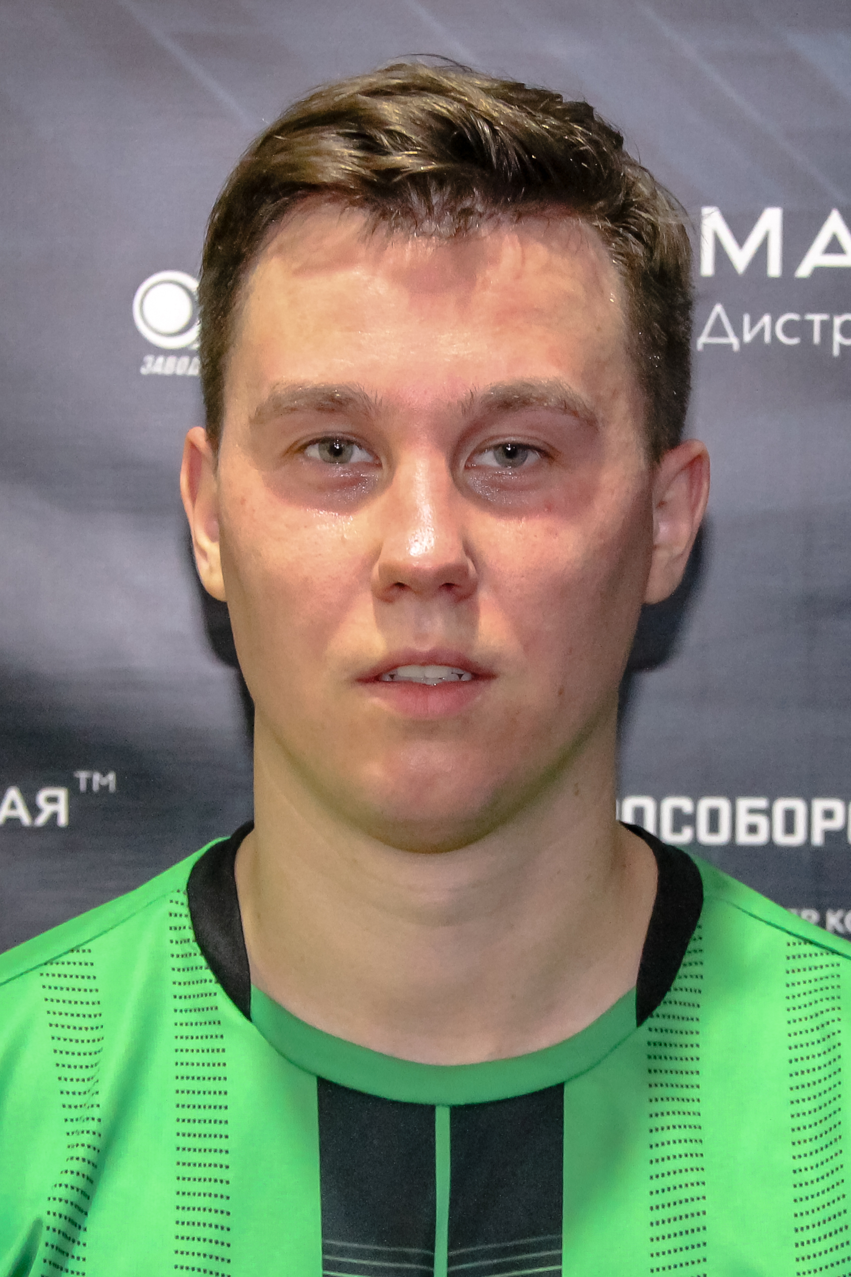 Шаповалов Евгений Сергеевич